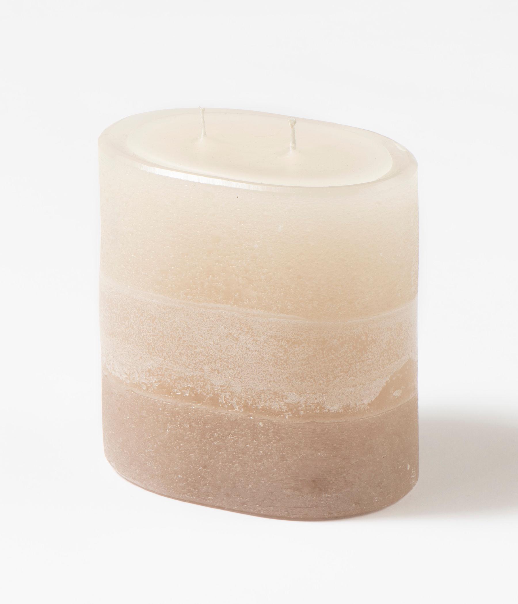 Layered oval candle - TREND line