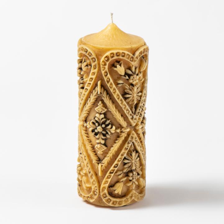 Hearts and flowers candle - CARVED line