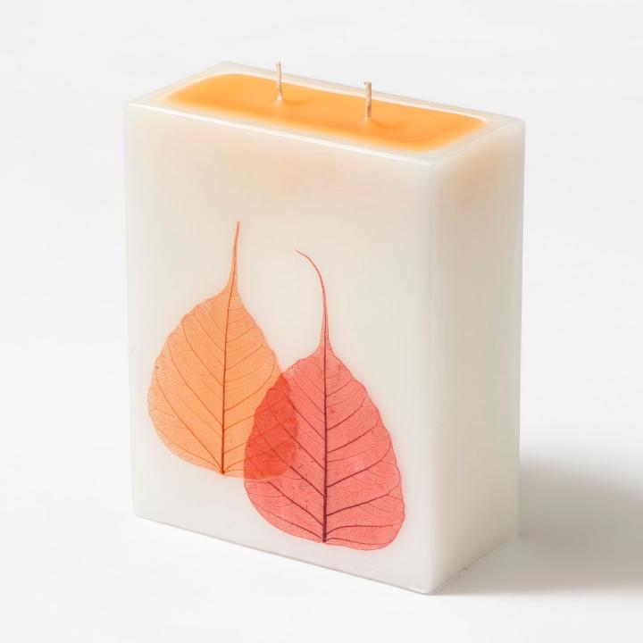 Rectangular candle - LEAVES line