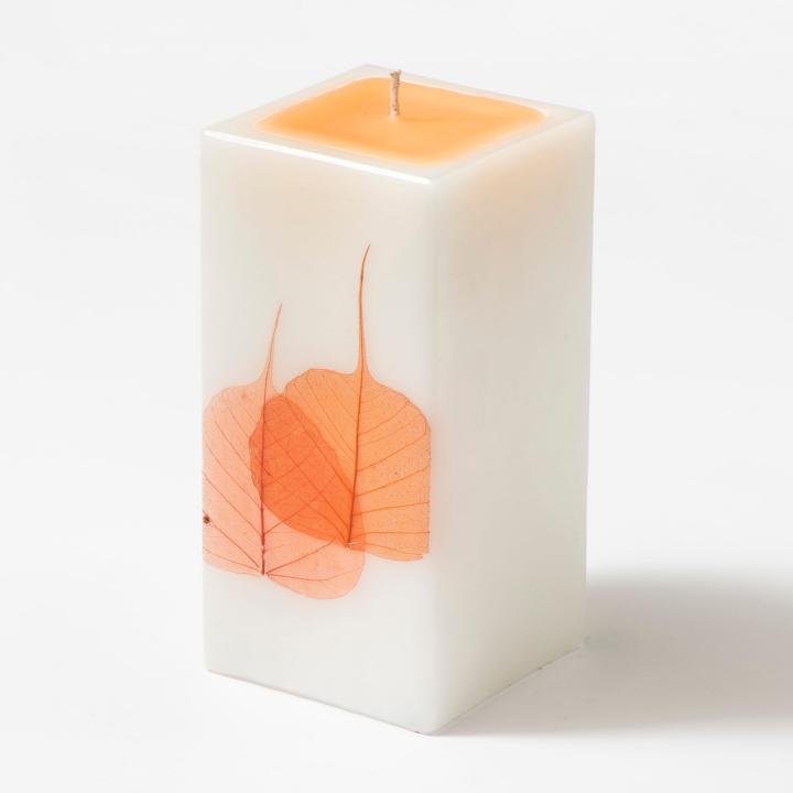 Tower candle - LEAVES line